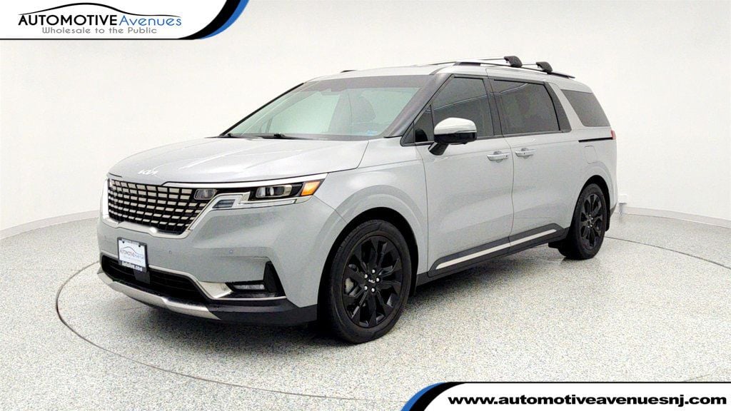 2024 Kia Carnival SX Prestige's photo