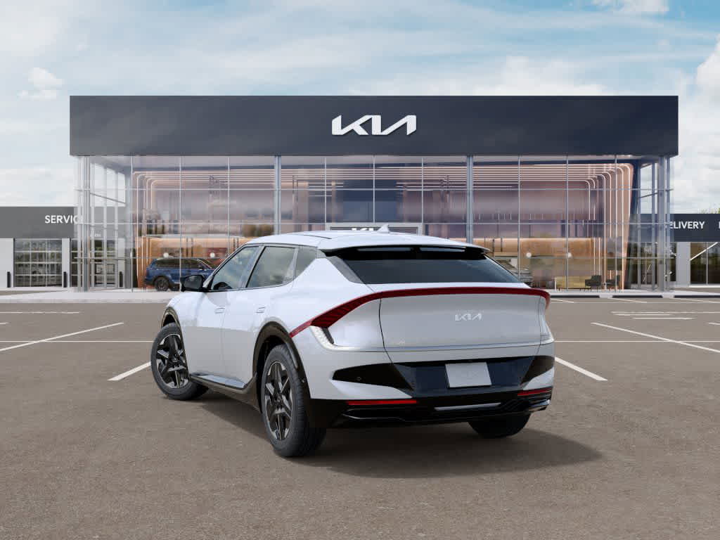 2025 Kia EV6 Wind photo 3