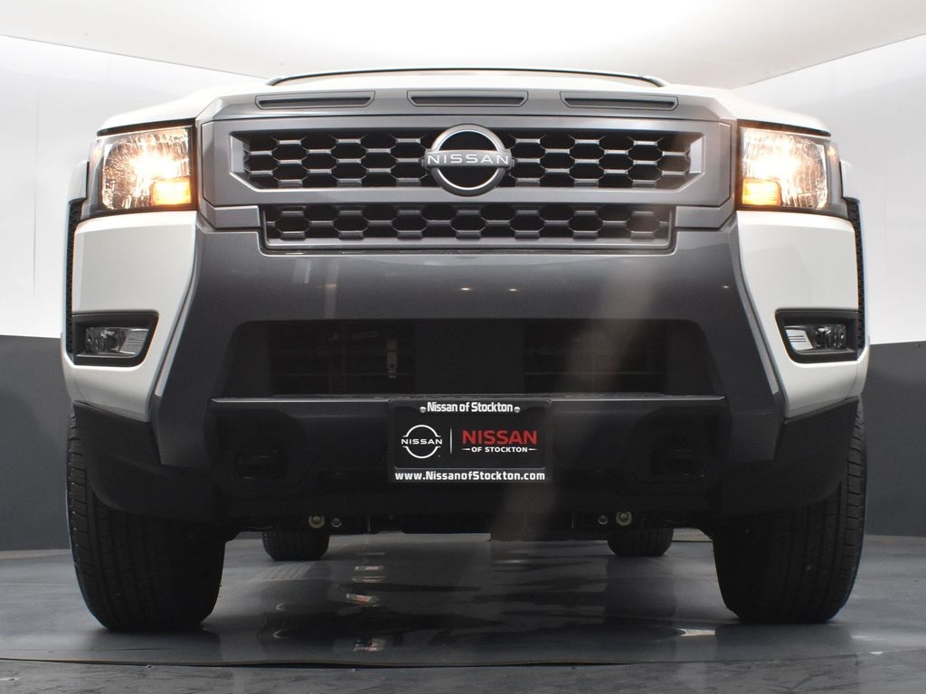 2025 Nissan Frontier SV photo 32
