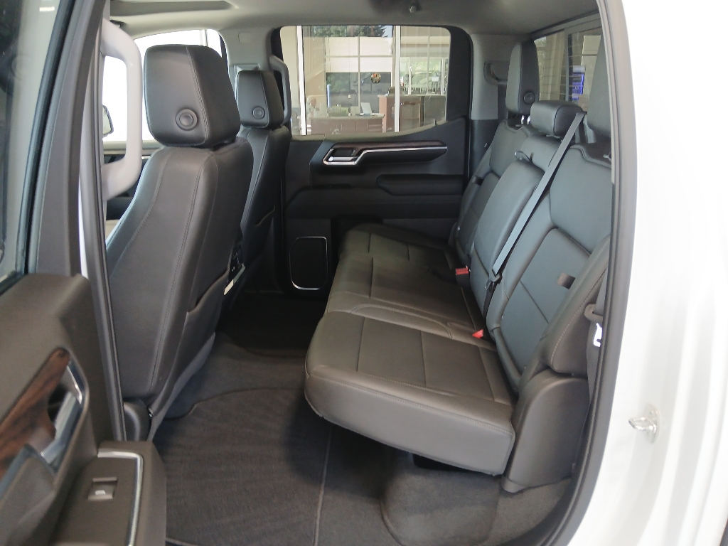 2023 Gmc Sierra SLT photo 9
