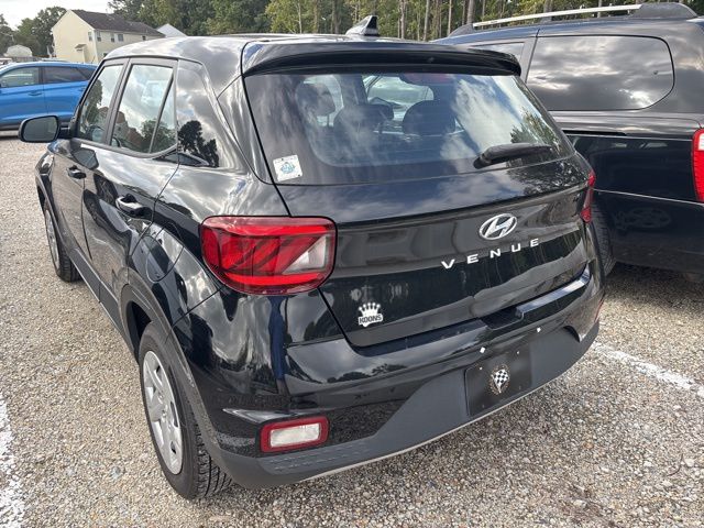 2020 Hyundai Venue SE photo 7
