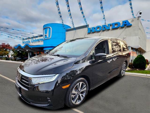 2023 Honda Odyssey Touring's photo