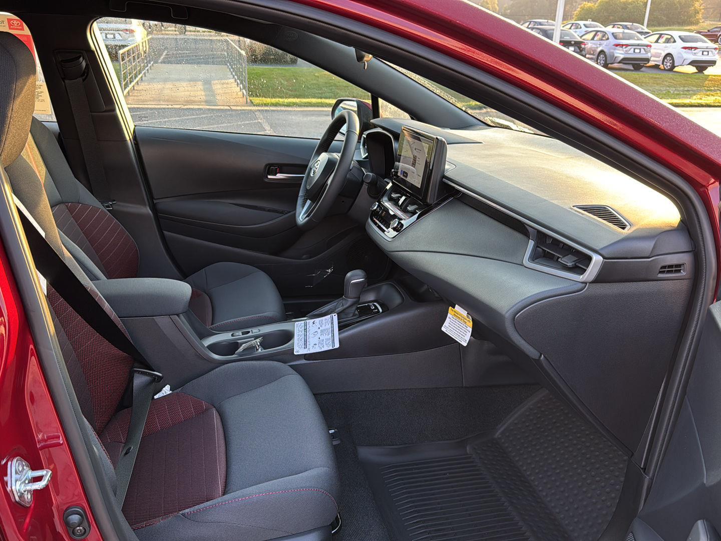 2026 Toyota Corolla SE photo 9