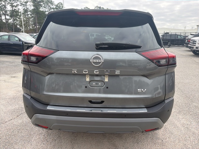 2023 Nissan Rogue SV photo 3