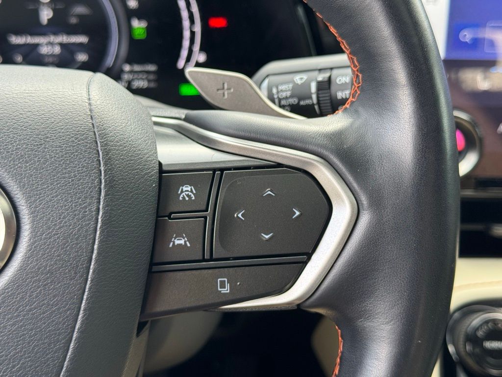 2024 Lexus NX 450h+ Luxury photo 28