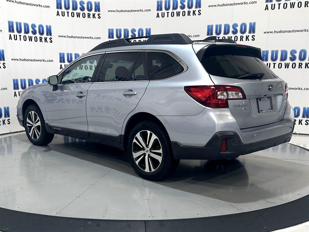2019 Subaru Outback 2.5i Limited photo 4