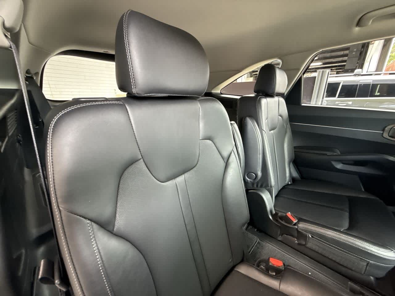 2022 Kia Sorento EX photo 23