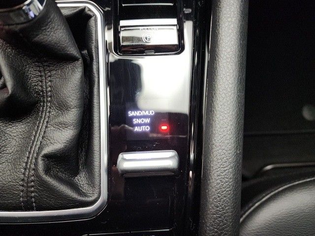 2025 Jeep Compass Latitude photo 12