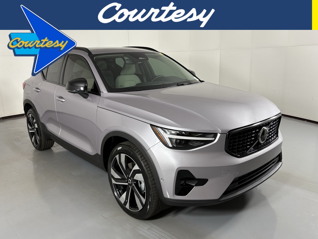 2026 Volvo XC40