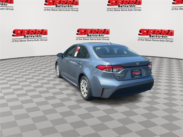2026 Toyota Corolla LE photo 8