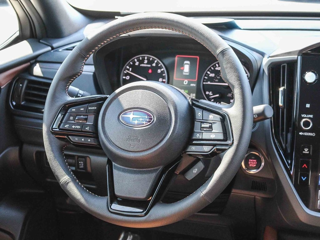 2025 Subaru Forester Touring photo 14