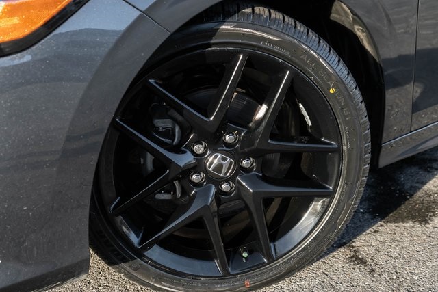 2024 Honda Civic Sport photo 2