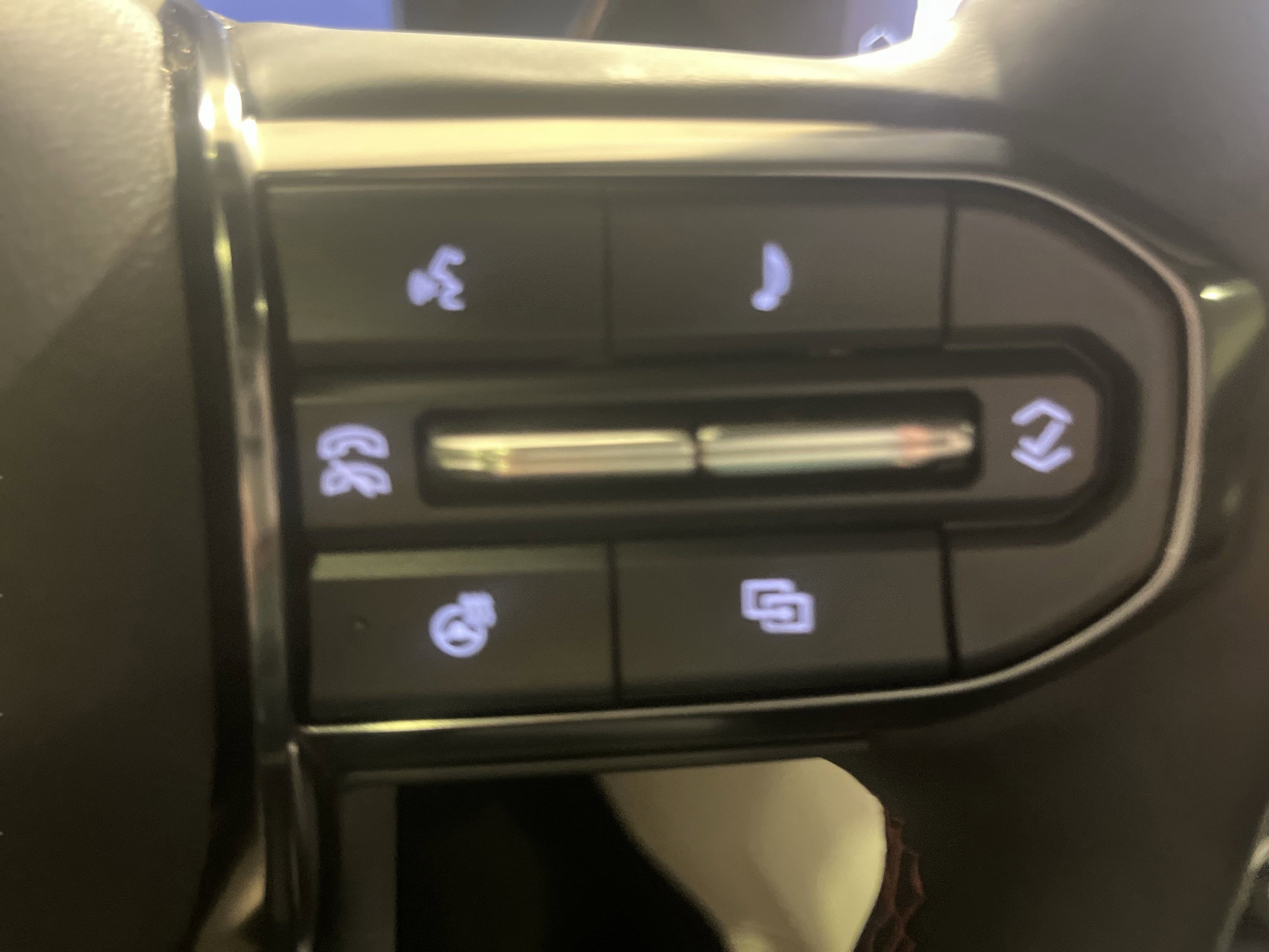 2024 Gmc Canyon AT4X photo 17
