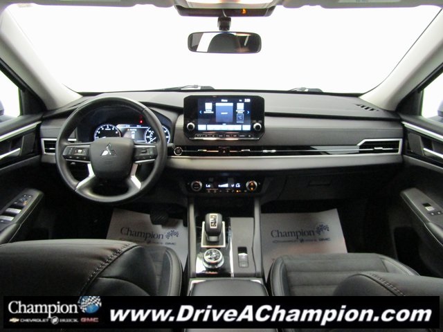 2022 Mitsubishi Outlander Black Edition LE SEL GT photo 18