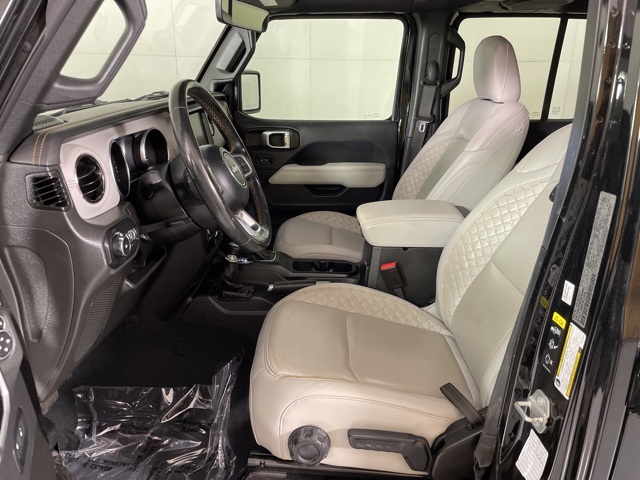 2022 Jeep Wrangler Unlimited Sahara High Altitude photo 14