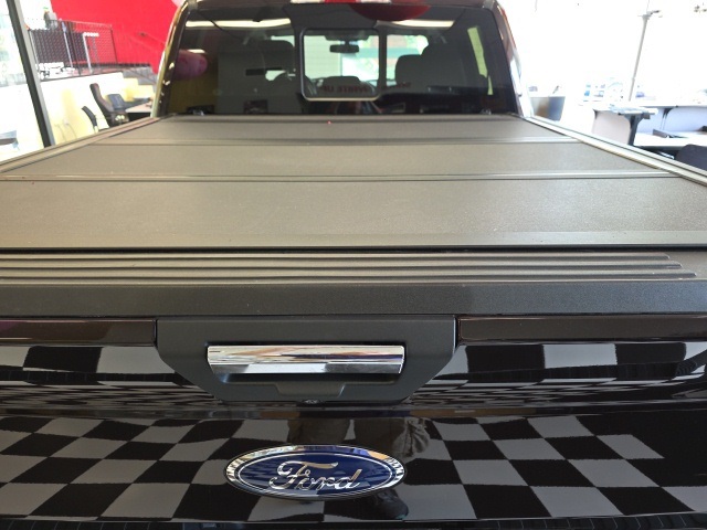 2019 Ford F-150 XLT photo 3