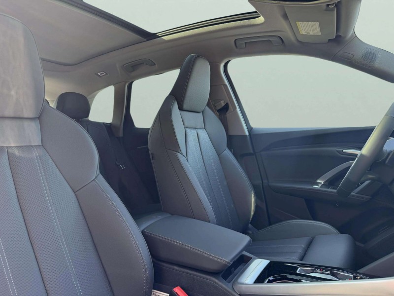 2025 Audi Q5 2.0T Premium Plus photo 10