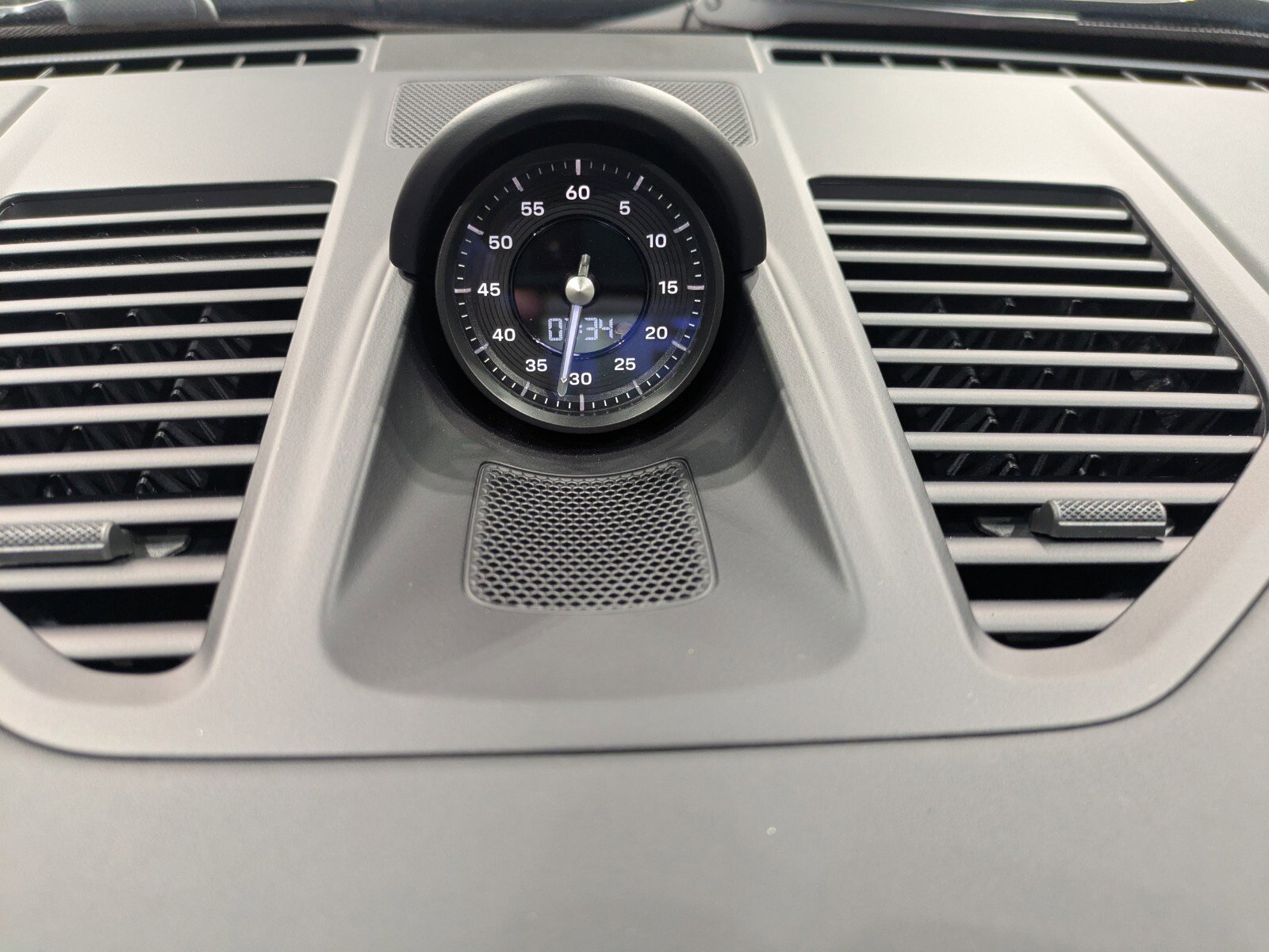2024 Porsche 911 S Coupe photo 17
