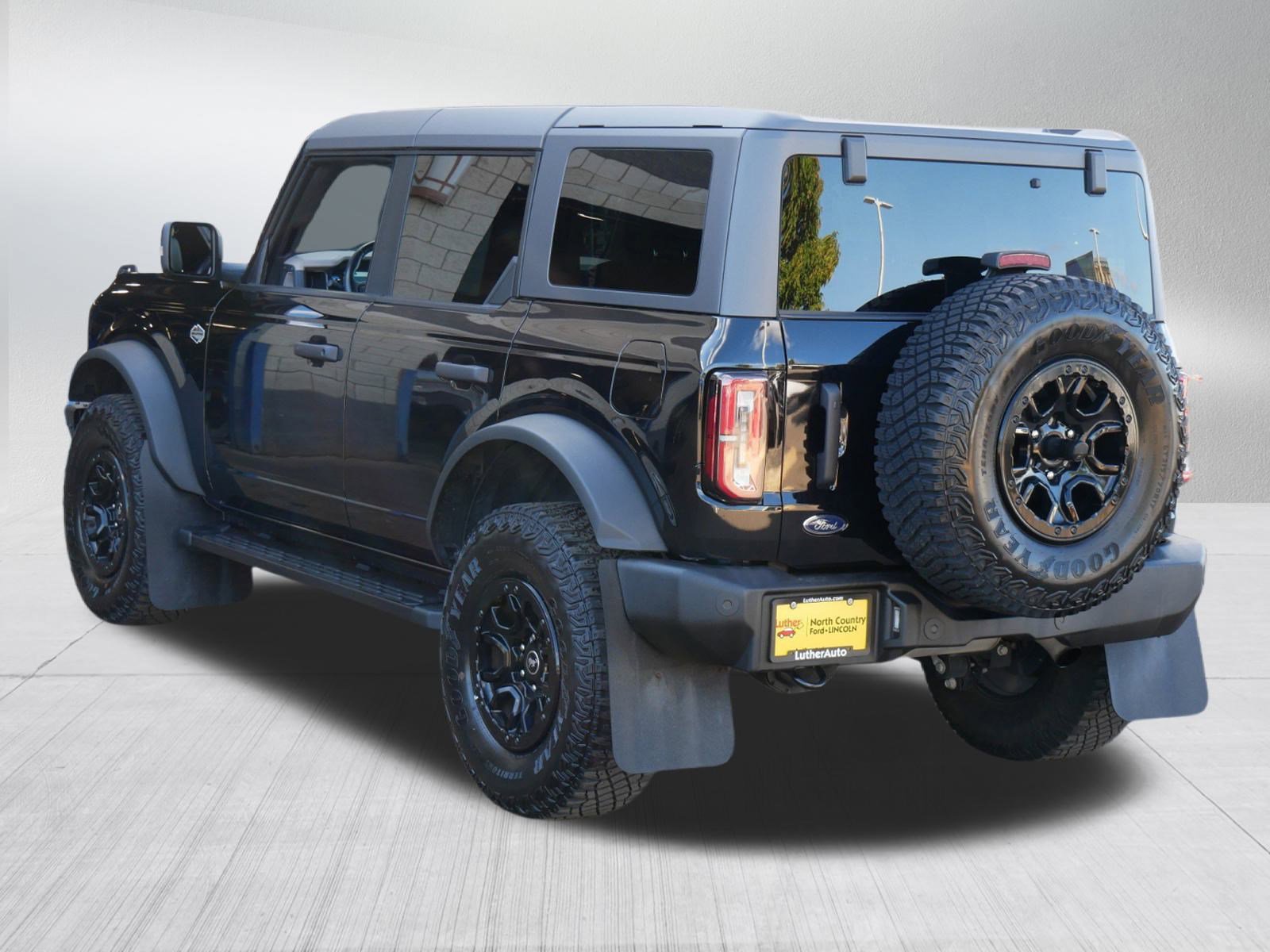 2023 Ford Bronco Wildtrak photo 3