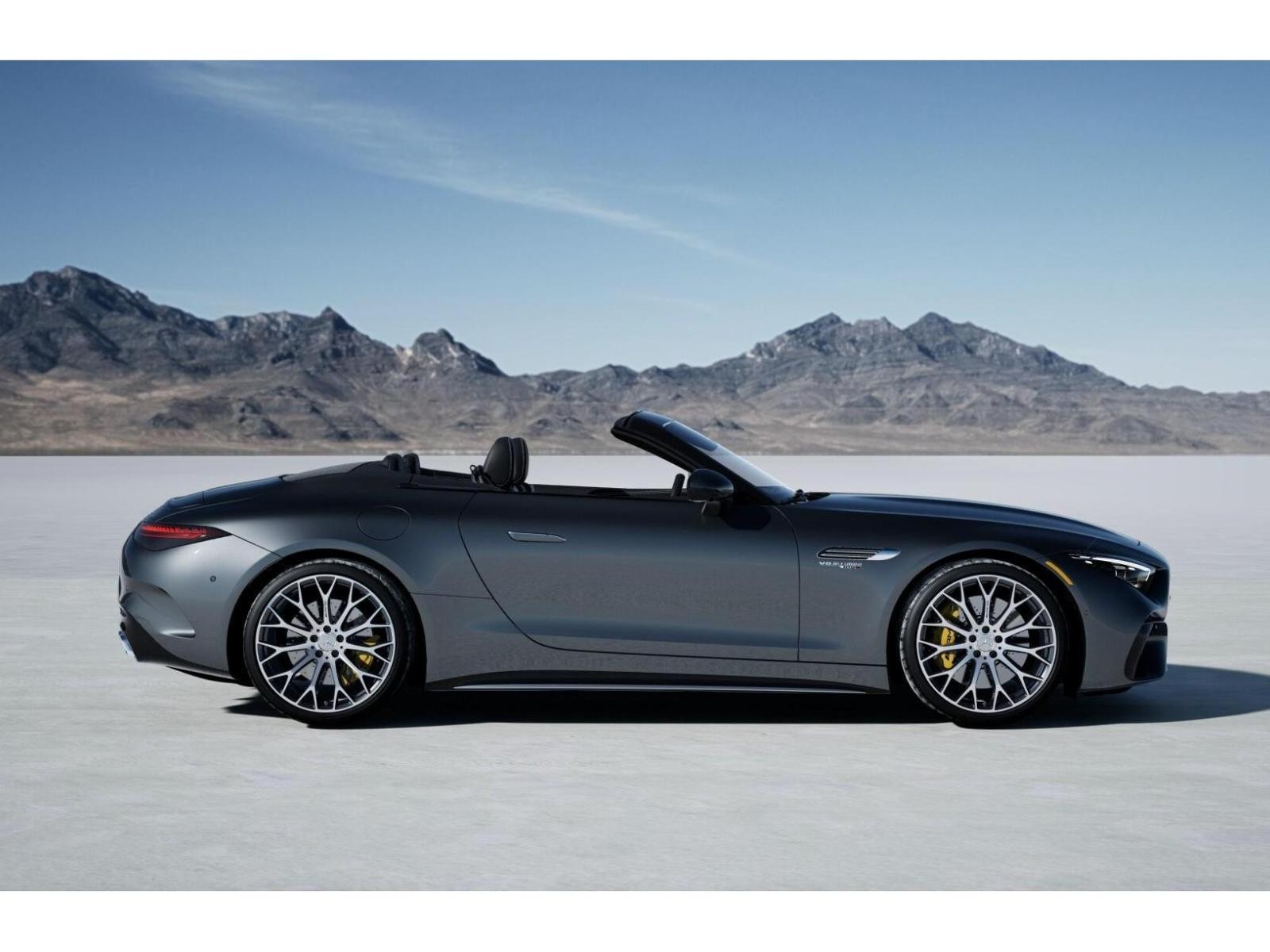 2026 Mercedes Benz SL 63 AMG photo 4