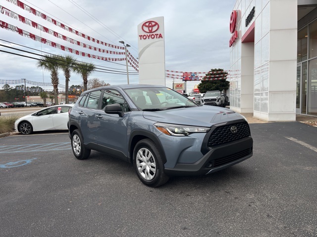 2022 Toyota Corolla Cross L's photo