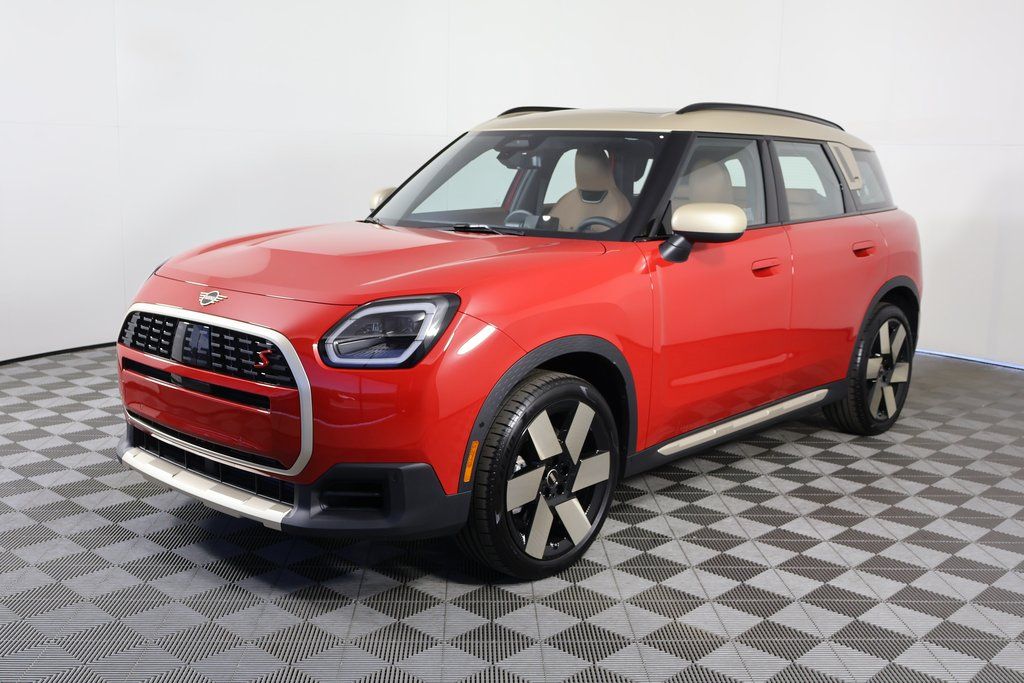 2026 MINI Countryman S's photo