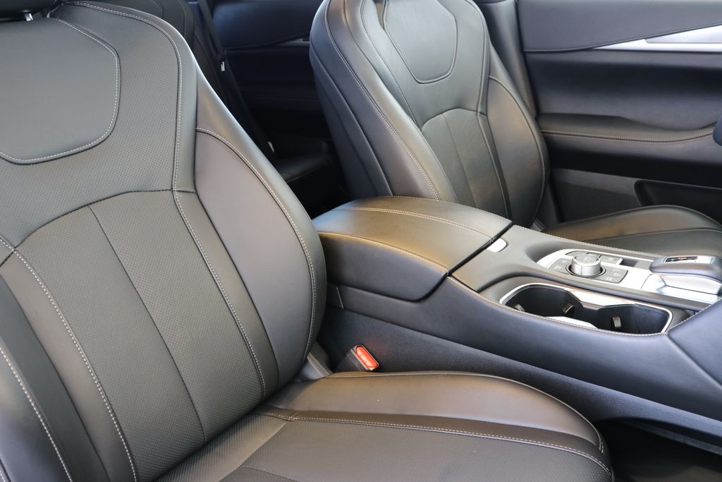 2025 Infiniti QX60 Luxe photo 36