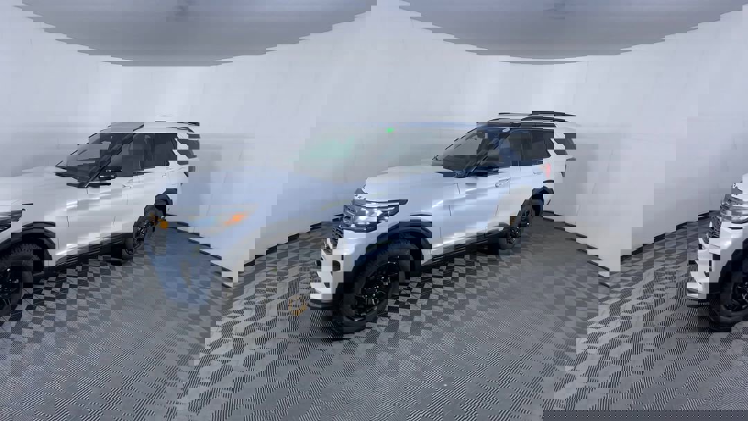 2026 Ford Explorer photo 4