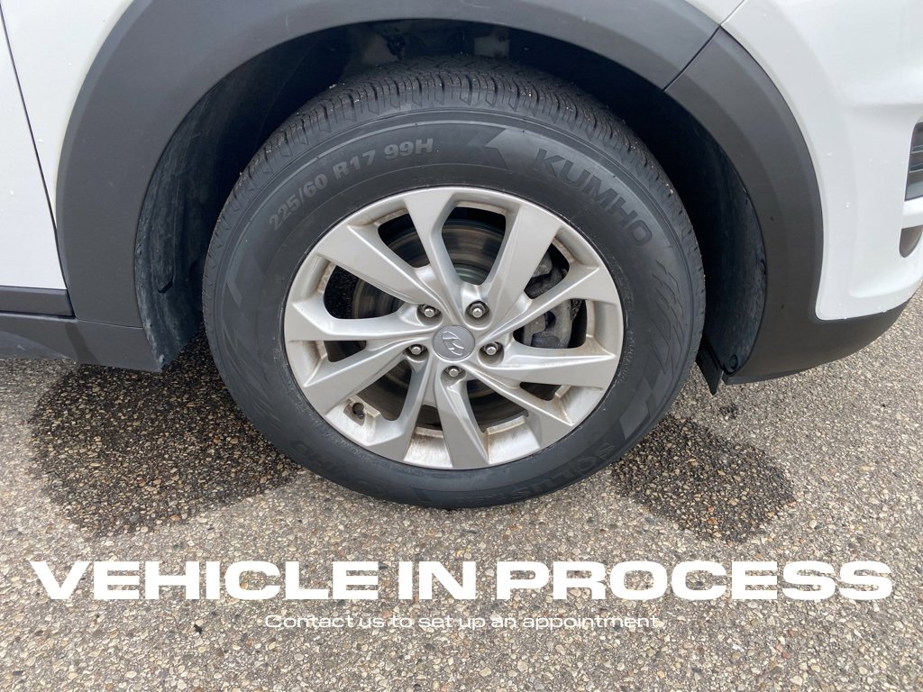 2019 Hyundai Tucson SE photo 2