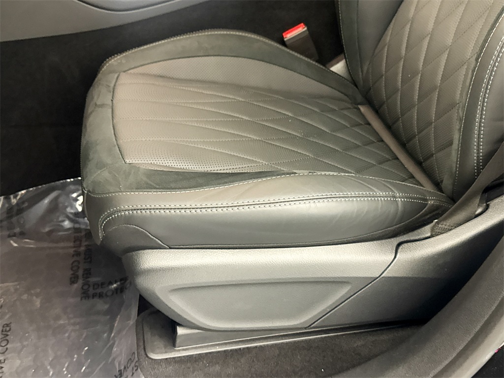 2025 Mercedes Benz GLS AMG 63 photo 17