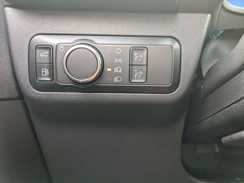 2025 Ford Escape Hybrid ST-Line photo 22