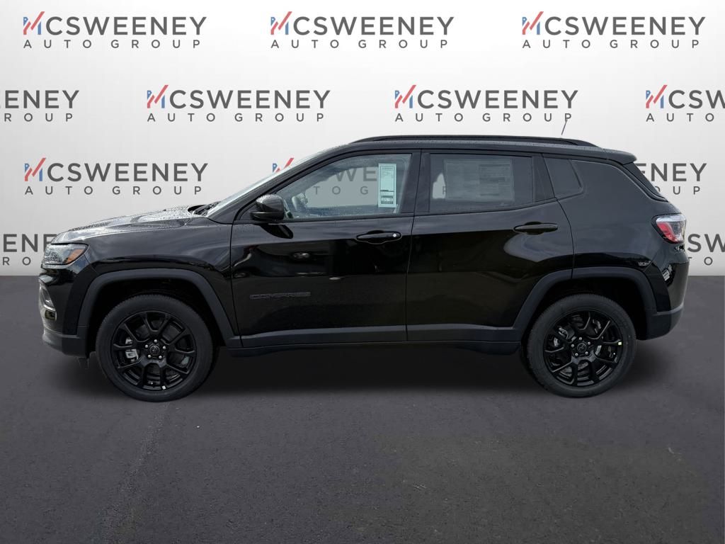 2026 Jeep Compass Latitude Altitude photo 2
