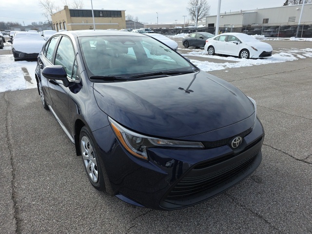 2026 Toyota Corolla LE's photo