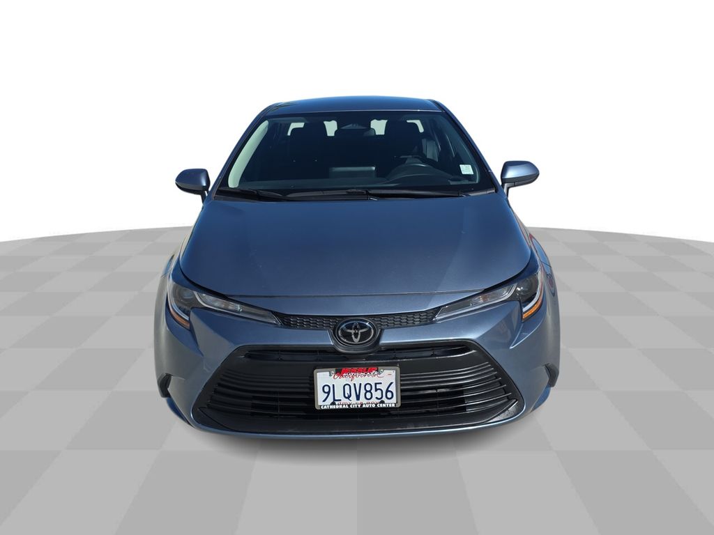 2024 Toyota Corolla LE photo 3
