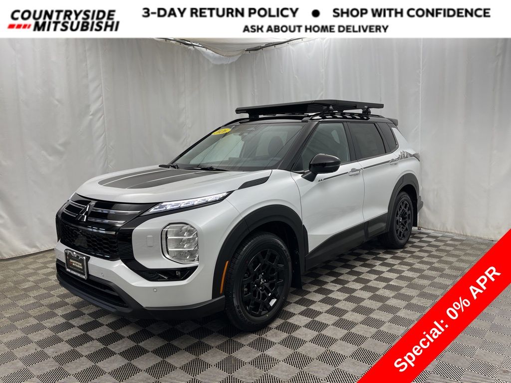 2026 Mitsubishi Outlander Trail Edition's photo