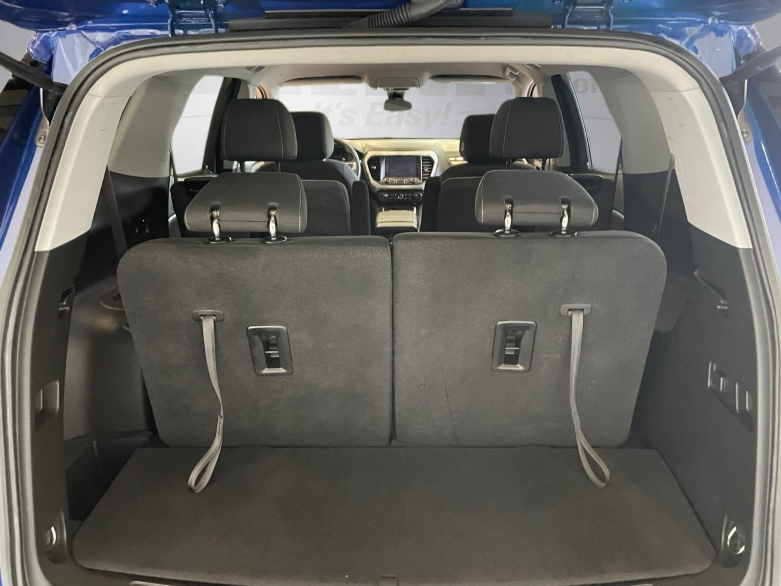 2023 Gmc Acadia SLE photo 37