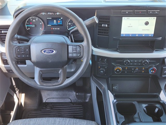 2023 Ford F-350 XLT photo 22