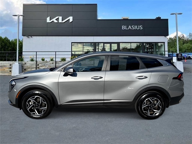 2023 Kia Sportage LX photo 4