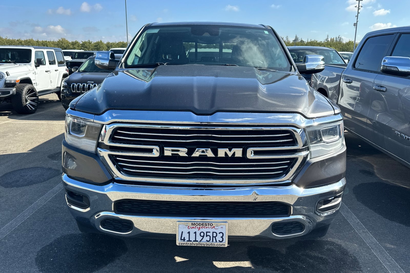 2022 Ram 1500 Laramie photo 3