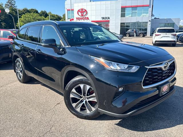 2020 Toyota Highlander XLE's photo