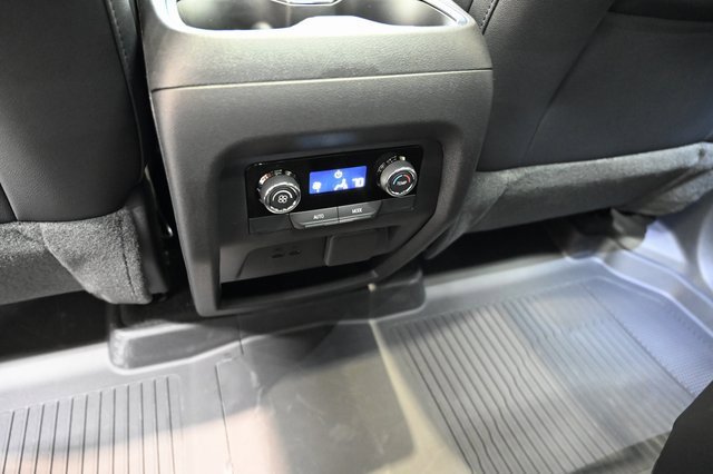 2026 Chevrolet Traverse photo 22