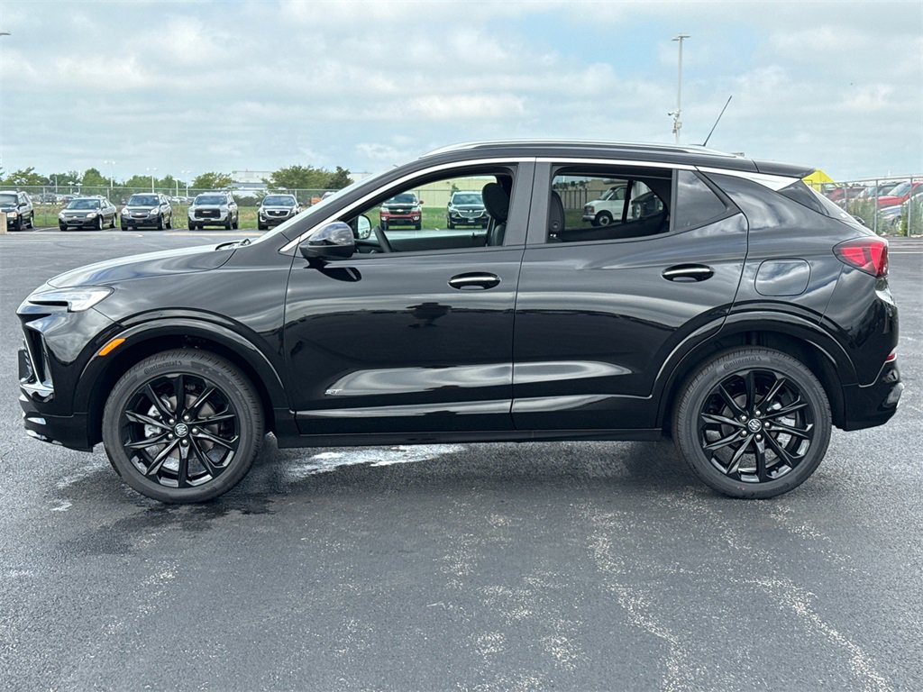 2026 Buick Encore GX Sport Touring photo 4