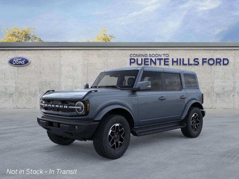 2025 Ford Bronco 4-Door Outer Banks's photo