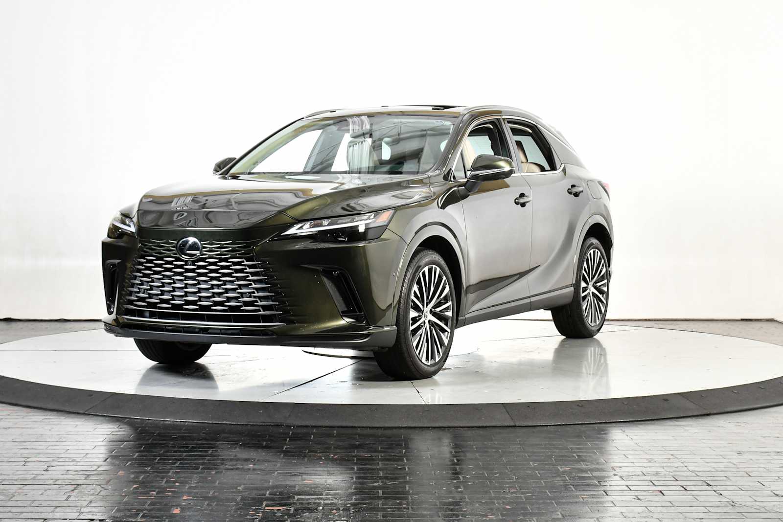 2025 Lexus RX 350's photo