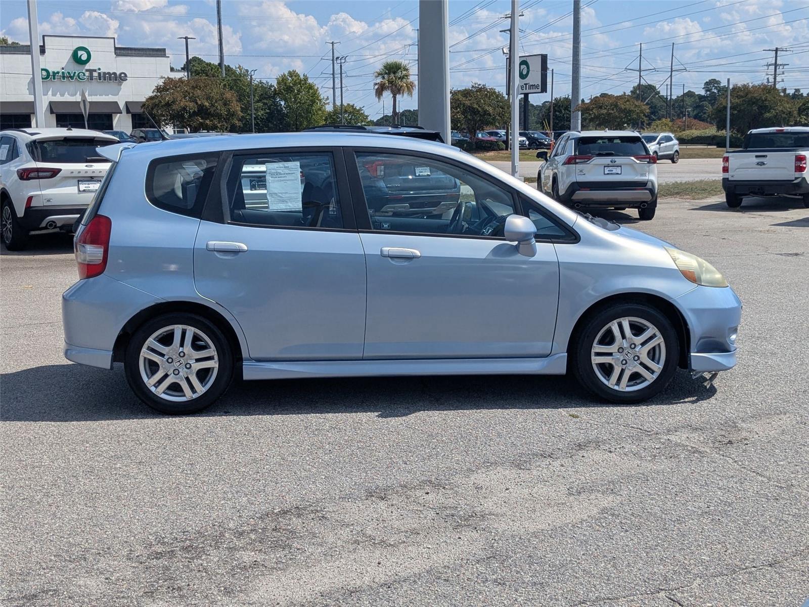 2008 Honda Fit Sport photo 4