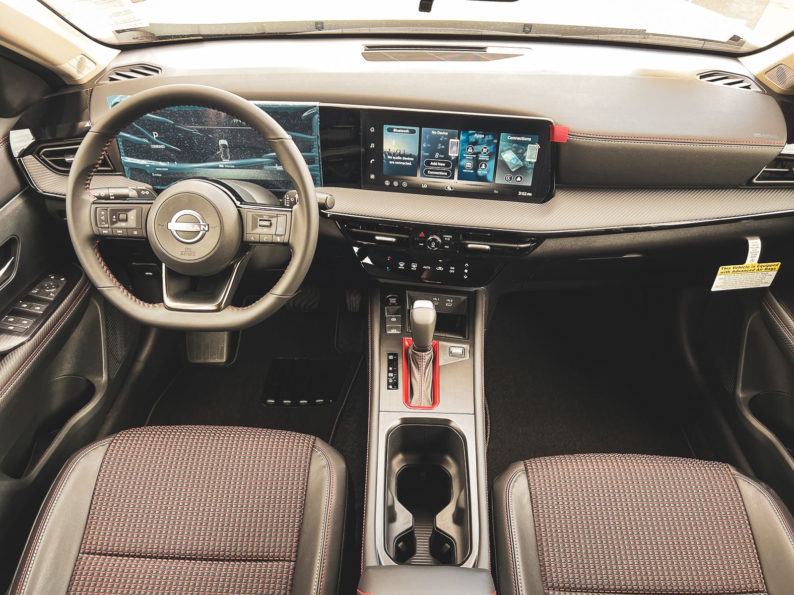 2026 Nissan Kicks SR photo 24