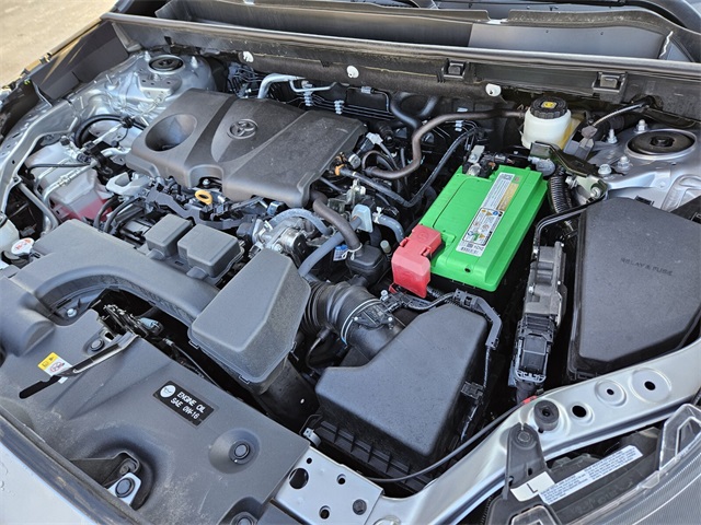 2024 Toyota RAV4 LE photo 17