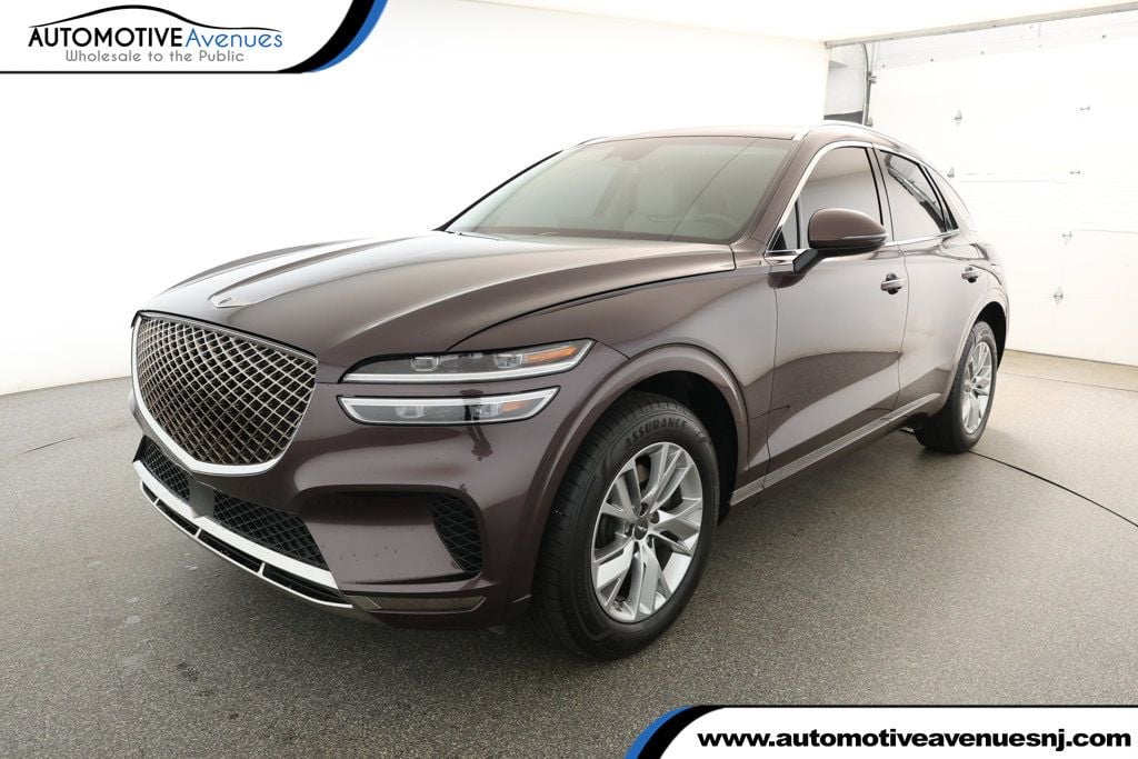 2022 GENESIS GV70 Standard's photo