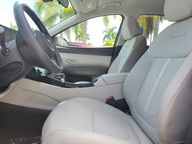 2026 Hyundai Tucson SEL photo 17