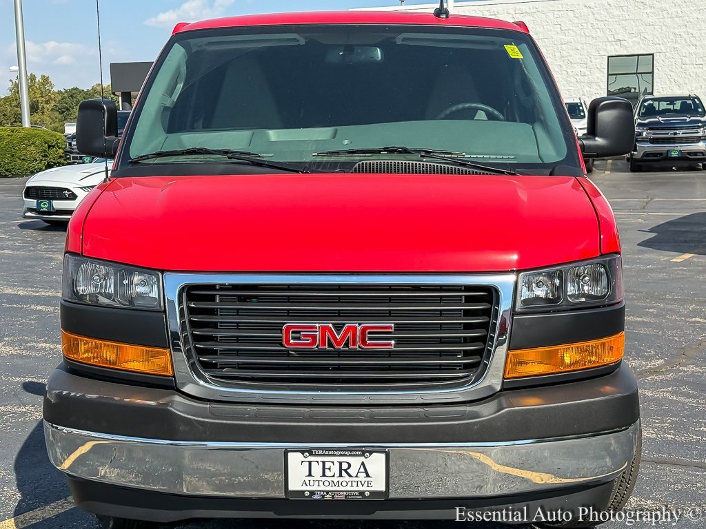 2025 Gmc Savana Cargo 3500 photo 4